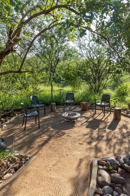 Wildheart Safari - Zesty Zebra Lägenhet Hoedspruit Exteriör bild